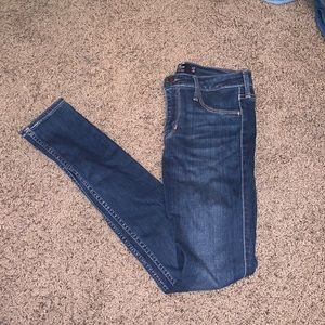 Hollister mid- rise Jean leggings